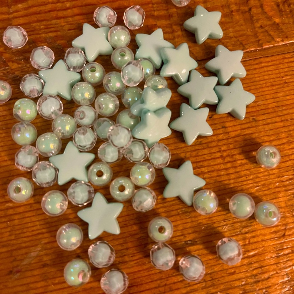 NEW Assorted Aquamarine Bead Set